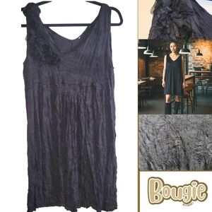 Dark Romantic Gothic Pleated V-Neck Dress | Black Roses Shoulder Detail